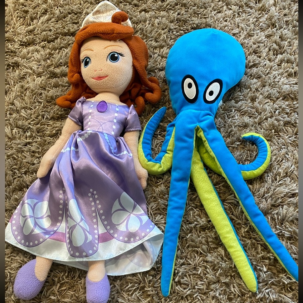 Disney Sophia the First & Octopus ~ Set of 2 ~ Large Stuffed Animals
